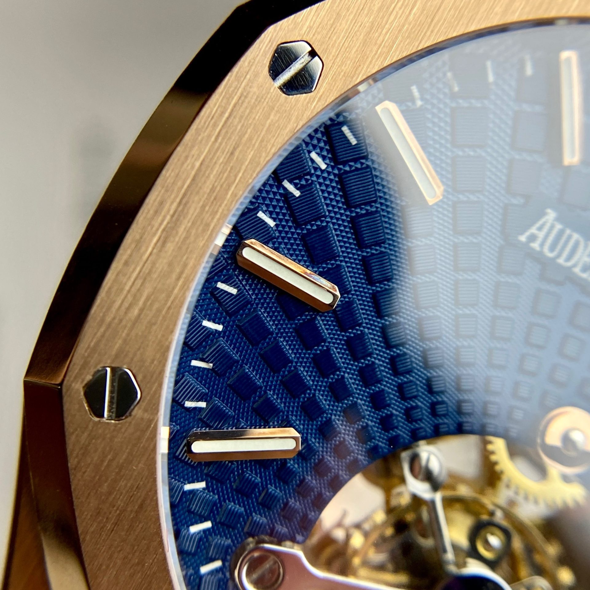 Audemars Piguet Replica Watch Royal Oak Tourbillon Rose Gold 26522OR Dial Blue 41mm - Soul Replicas
