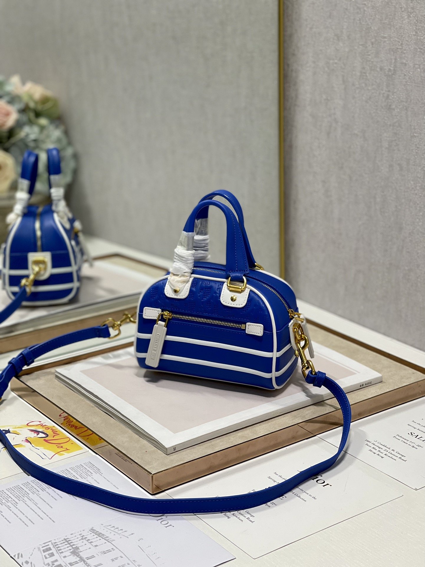 Christian Dior Mini Vibe Zip Bowling Bag. Blue. For Women Women-s Handbags. Bowling Bags. 17cm CD - Soul Replicas