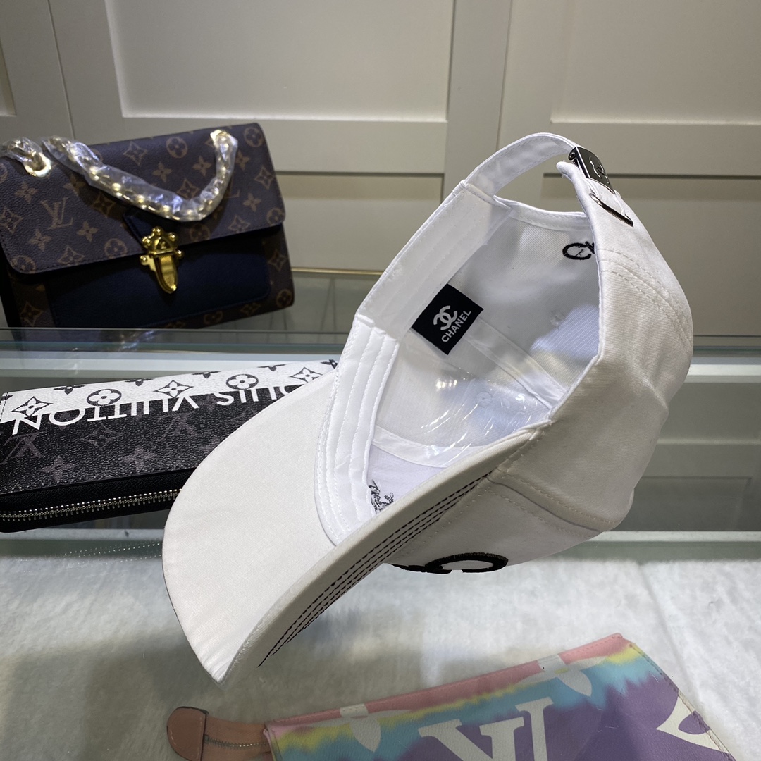 Chanel Cap White - Soul Replicas