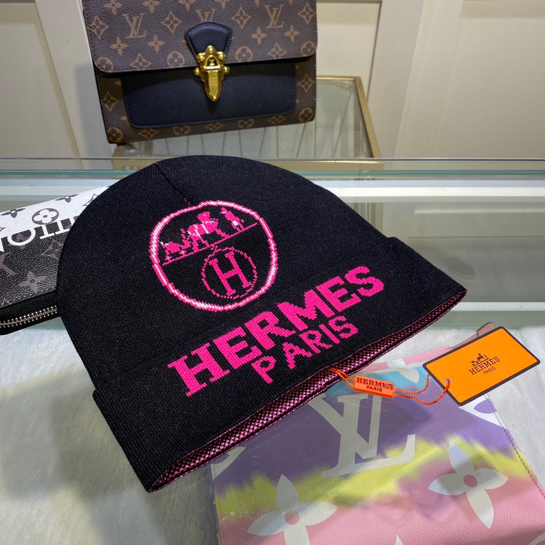 Hermes Frequence Beanie In Black - Soul Replicas