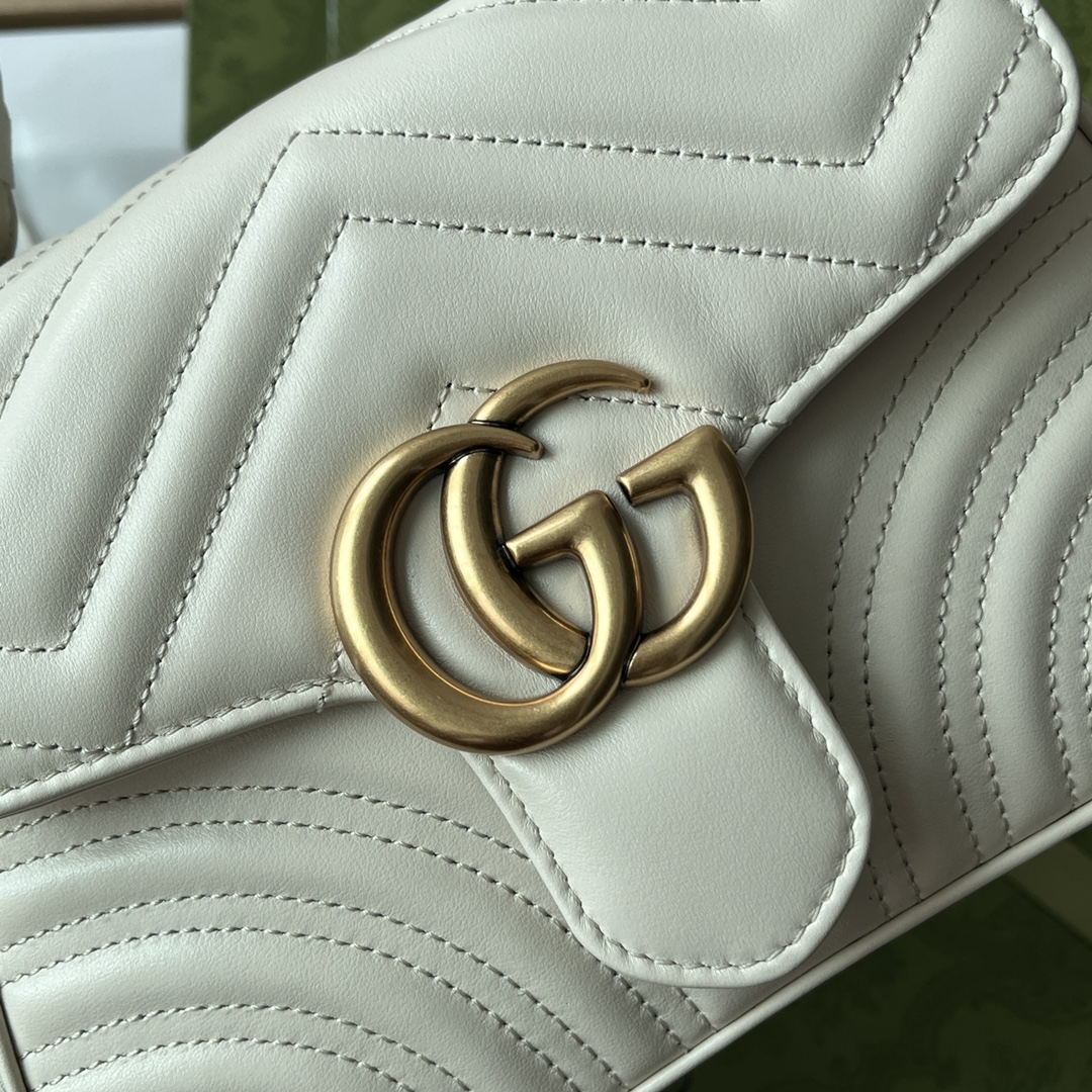 Gucci Marmont Mini Top Handle Bag White For Women. Women-s Bags 8.3in/21cm Gucci ‎547260 DTDIT 9022 - Soul Replicas
