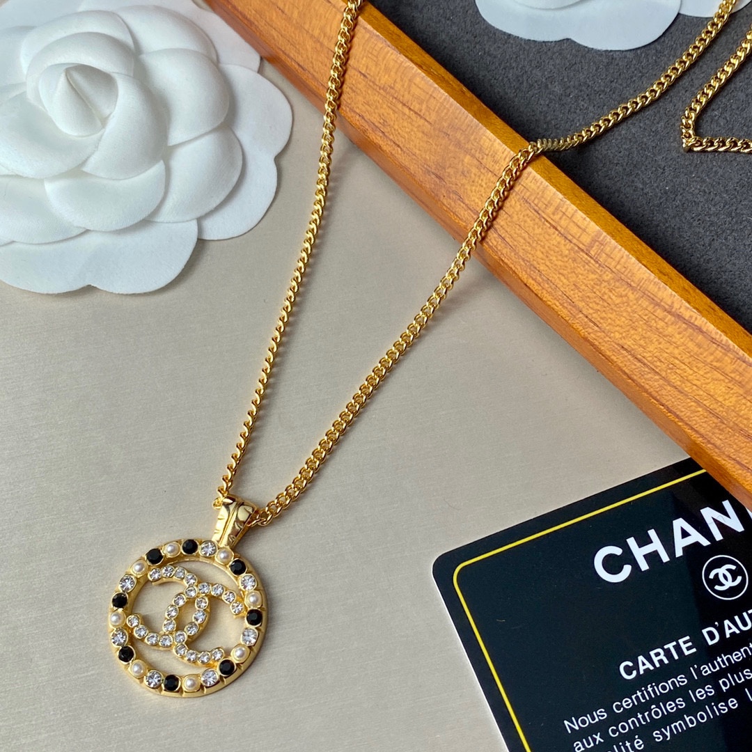 Chanel Necklace - Soul Replicas
