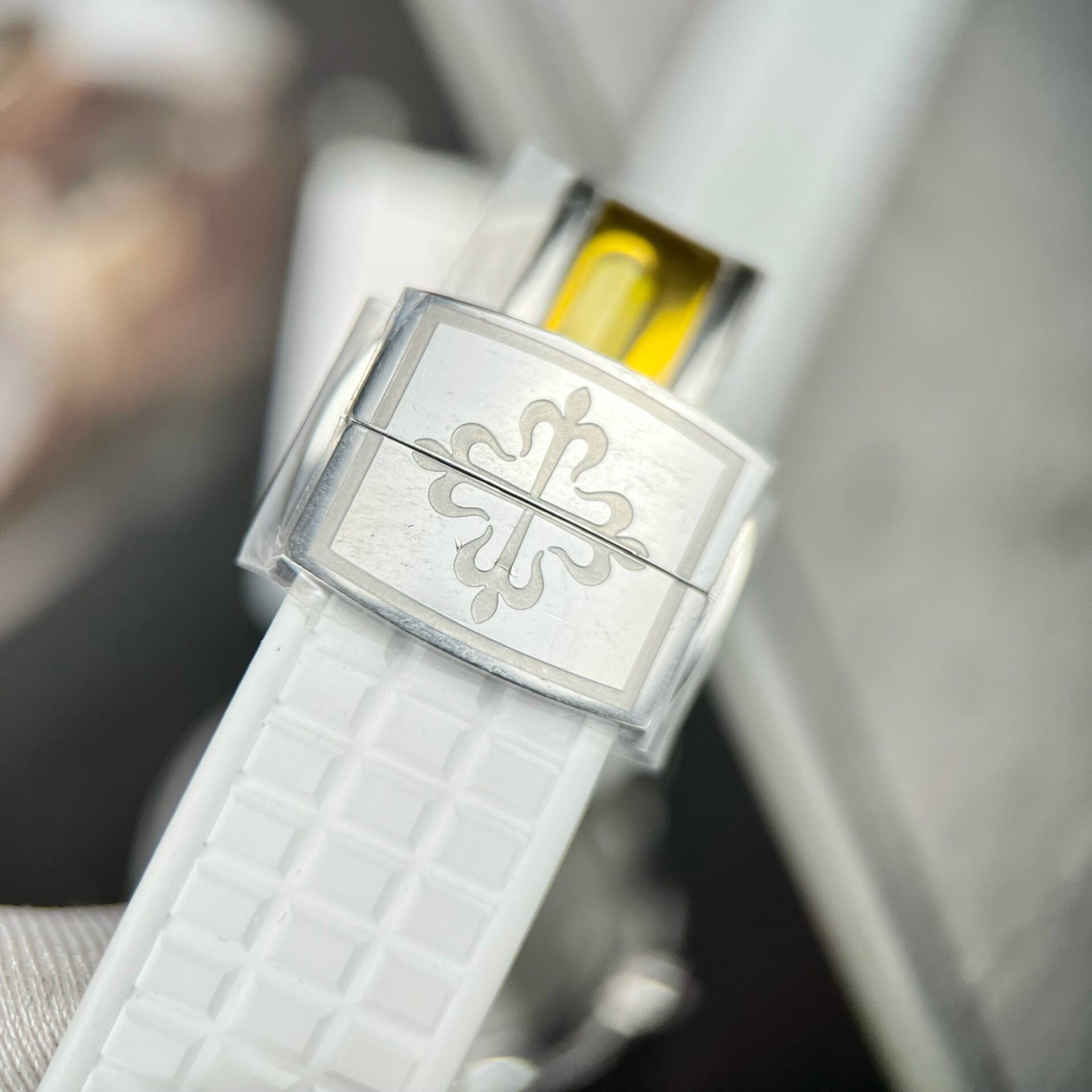 Patek Philippe Replica Watch Aquanaut 5069G Custom Full Moissanite Diamonds PPF Factory 35.2mm - Soul Replicas