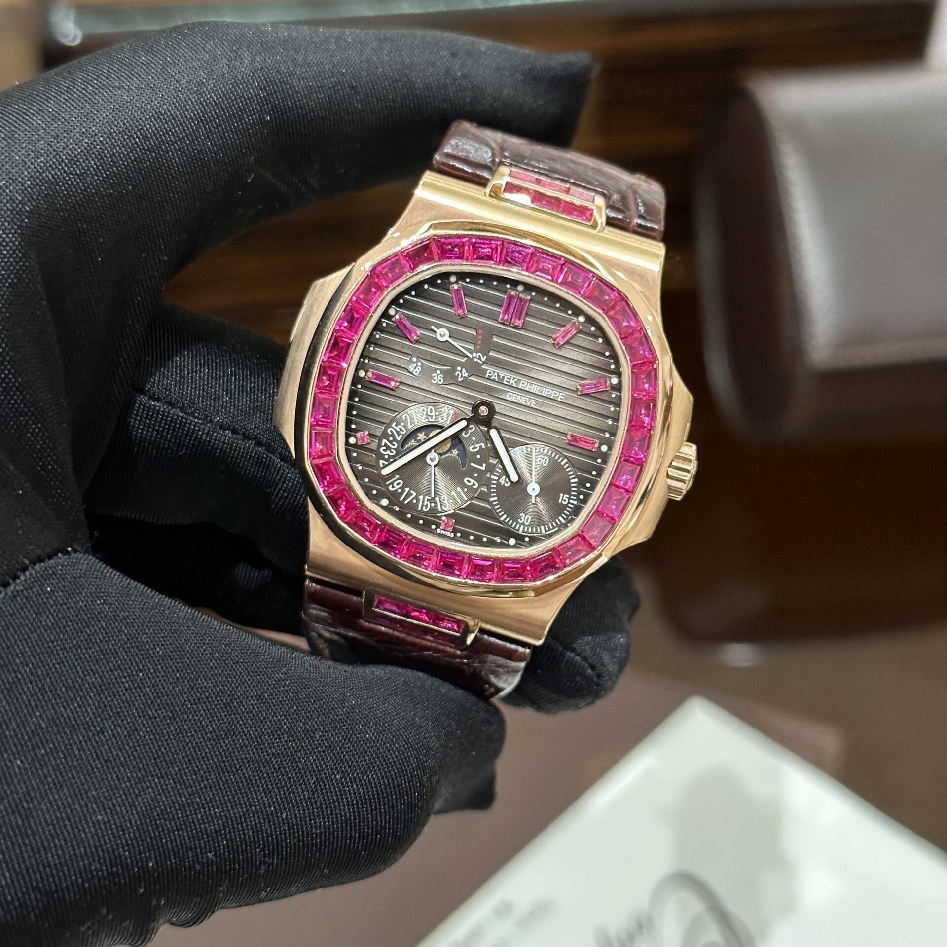 Patek Philippe Nautilus 5724 Gold Wrapped With Ruby Bezel 40mm - Soul Replicas