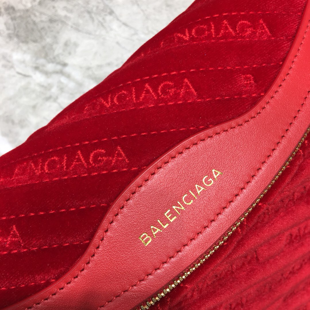 Balenciaga Souvenir XXS Belt Bag In Red. For Women. Women-s Bags 11.8in/30cm - Soul Replicas