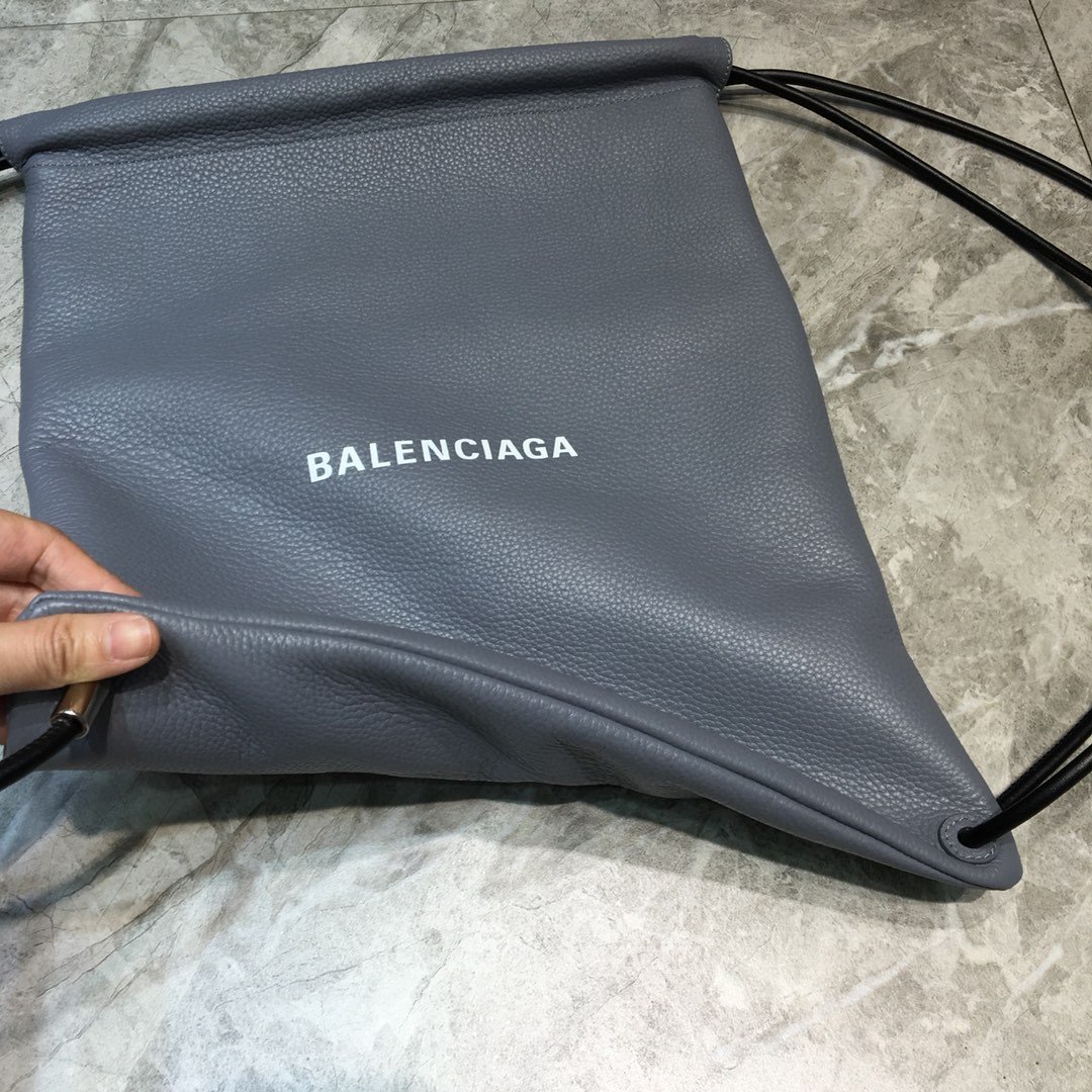 Balenciaga Everyday Drawstring Backpack In Grey. For Women. Women-s Bags 18.5in/47cm - Soul Replicas