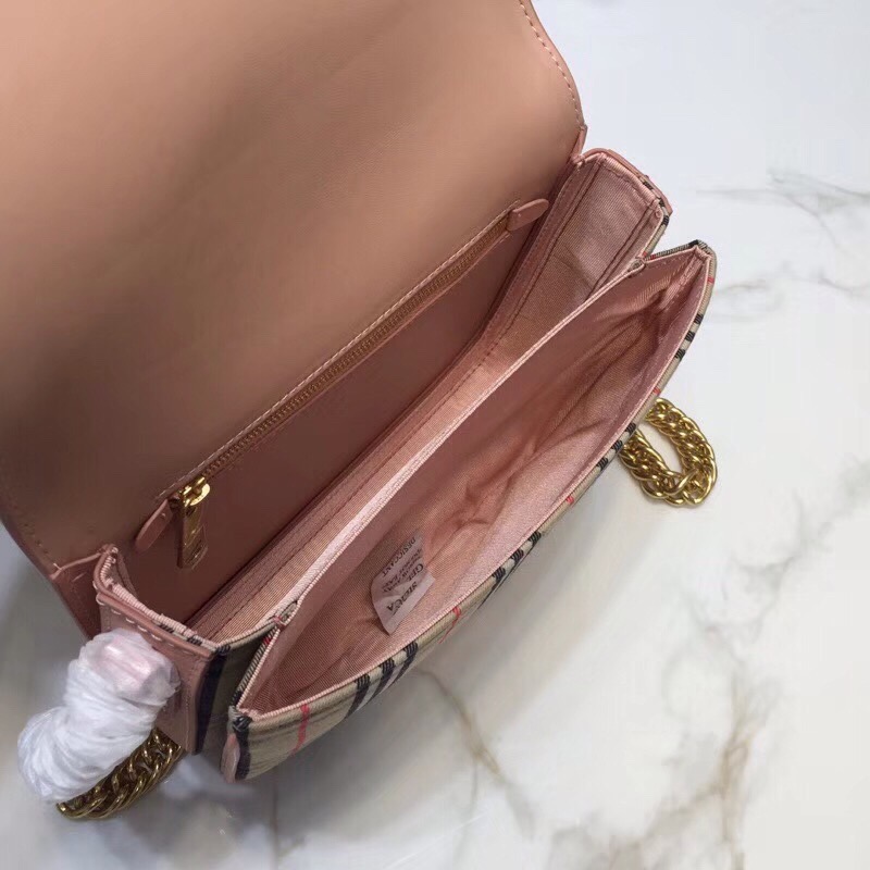 Burberry 1983 Check LiNike Bag PiNike For Women. Women-s Bags 9in/23cm - Soul Replicas