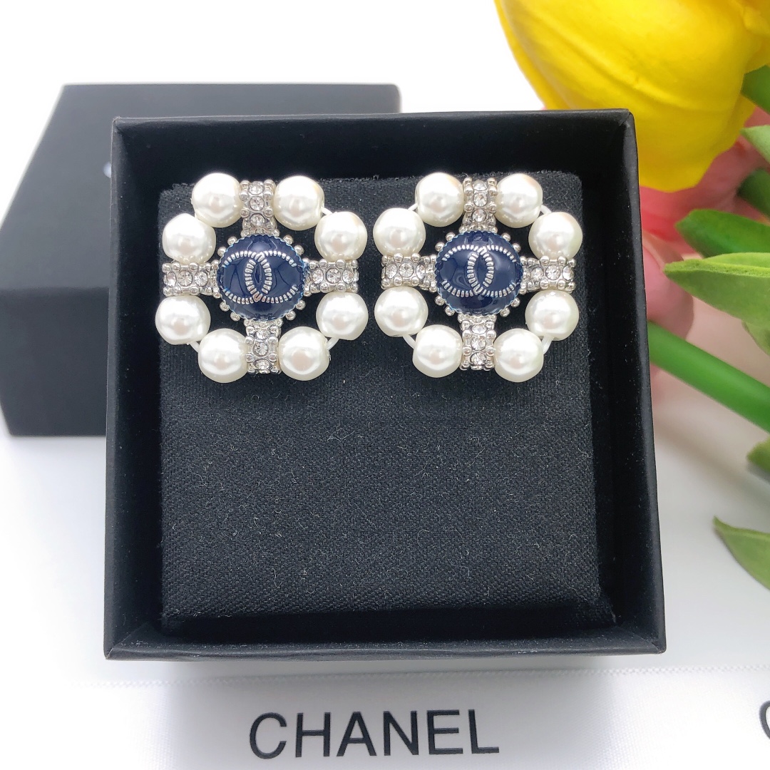 Chanel Earrings - Soul Replicas