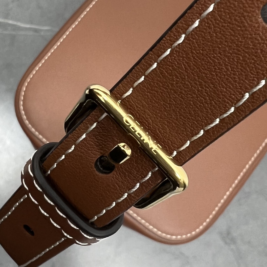 Celine Medium Box Cuir Triomphe Tan For Women 6in/16cm 199253DU3.04LU - Soul Replicas