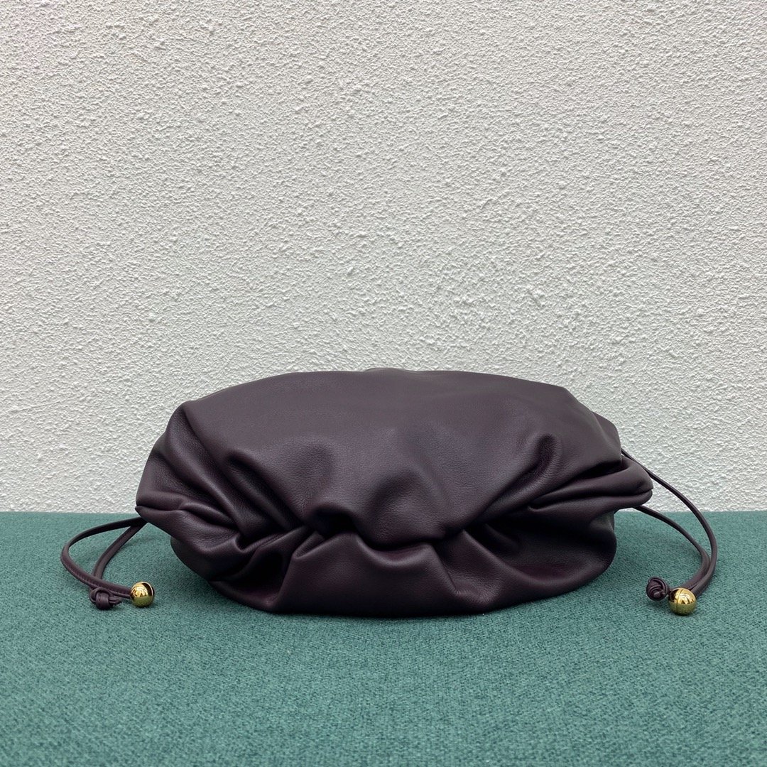 Bottega Veneta Medium Pouch Purple. For Women. Women's Bags 15.7in/40cm - Soul Replicas