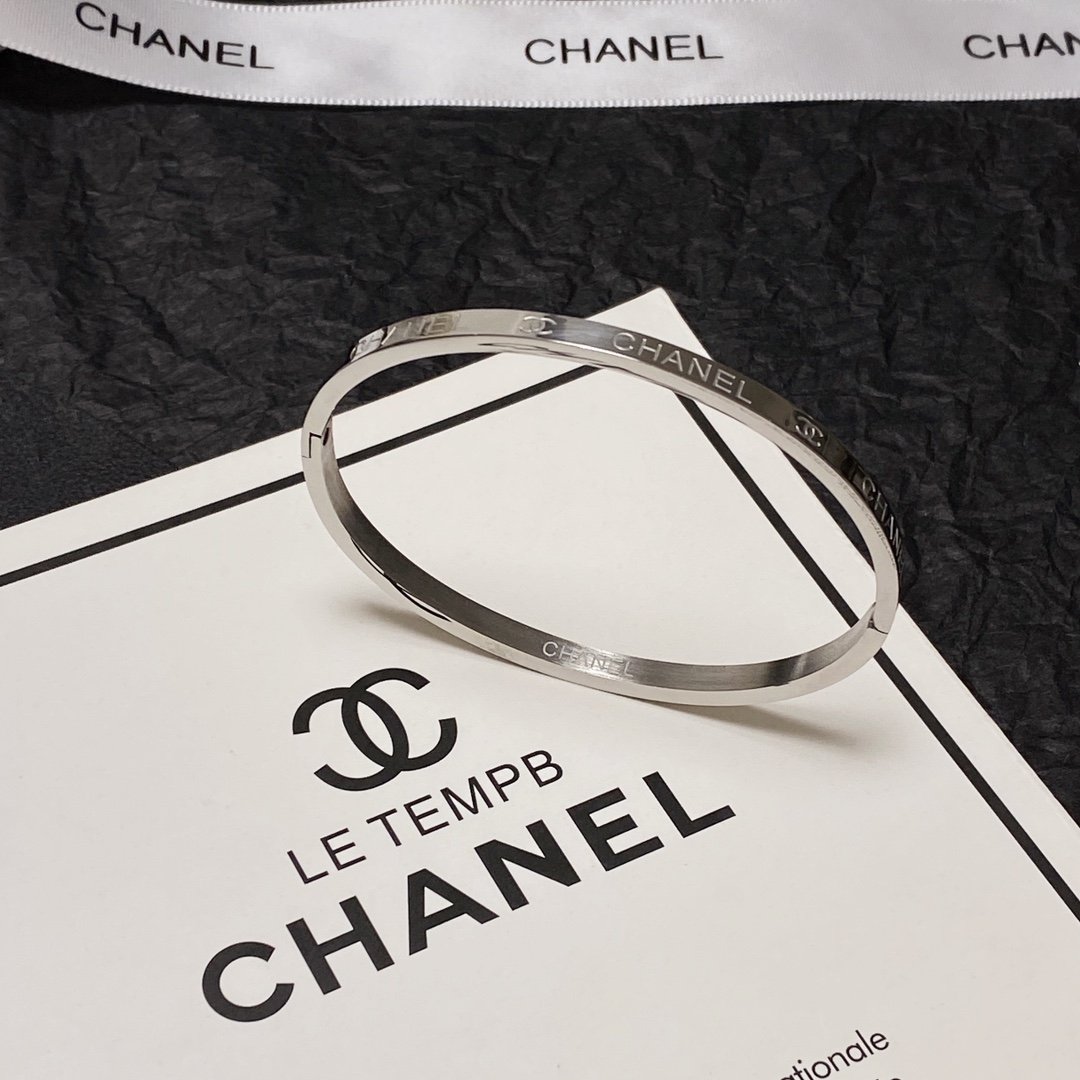 Chanel Bracelet - Soul Replicas