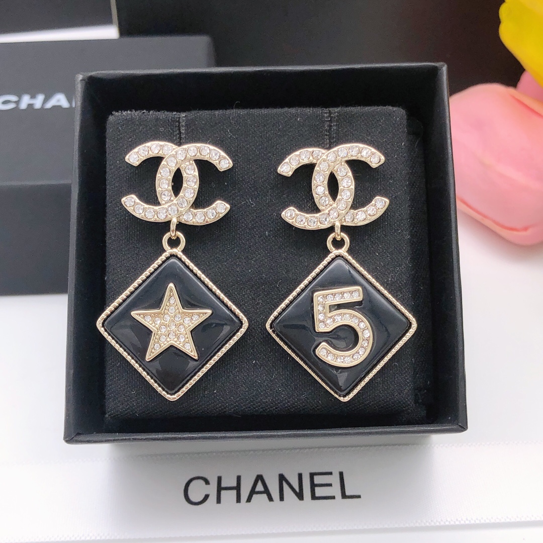 Chanel Earrings - Soul Replicas