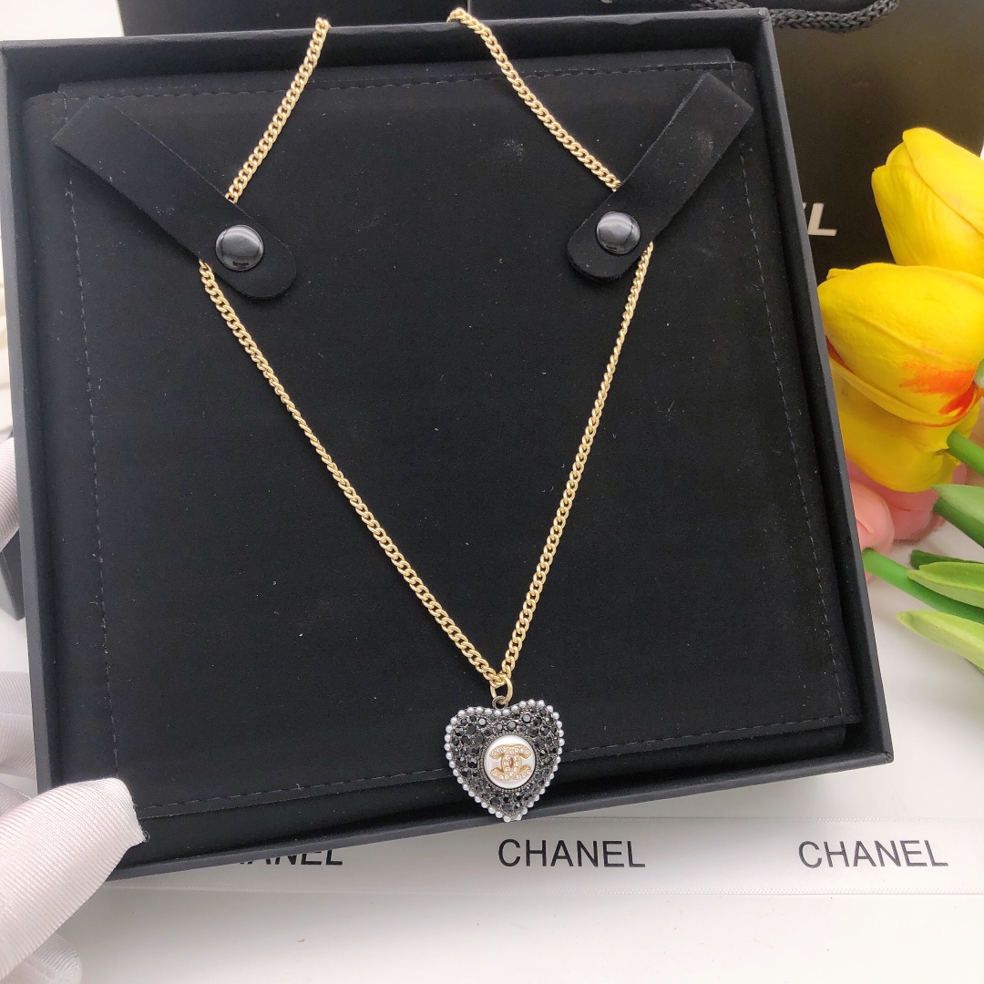 Chanel Necklace - Soul Replicas