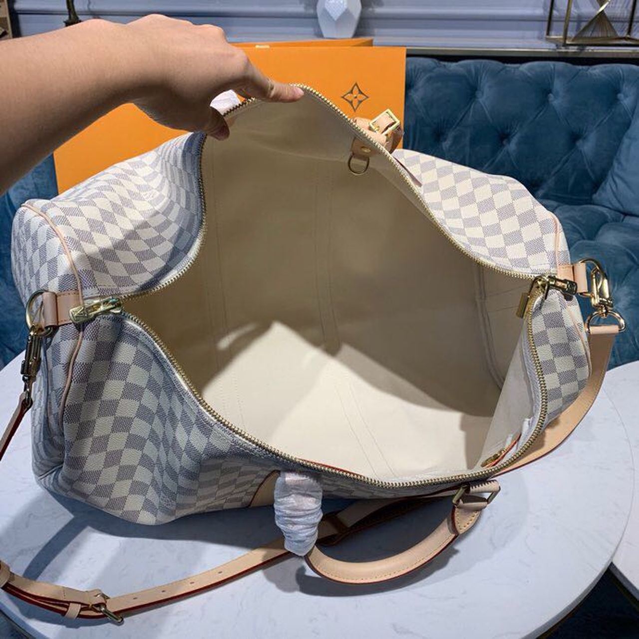 Louis Vuitton Keepall Bandouliere 55 Damier Azur Canvas For Women. Women-s Handbags. Travel Bags 21.7in/55cm LV N41429 - Soul Replicas