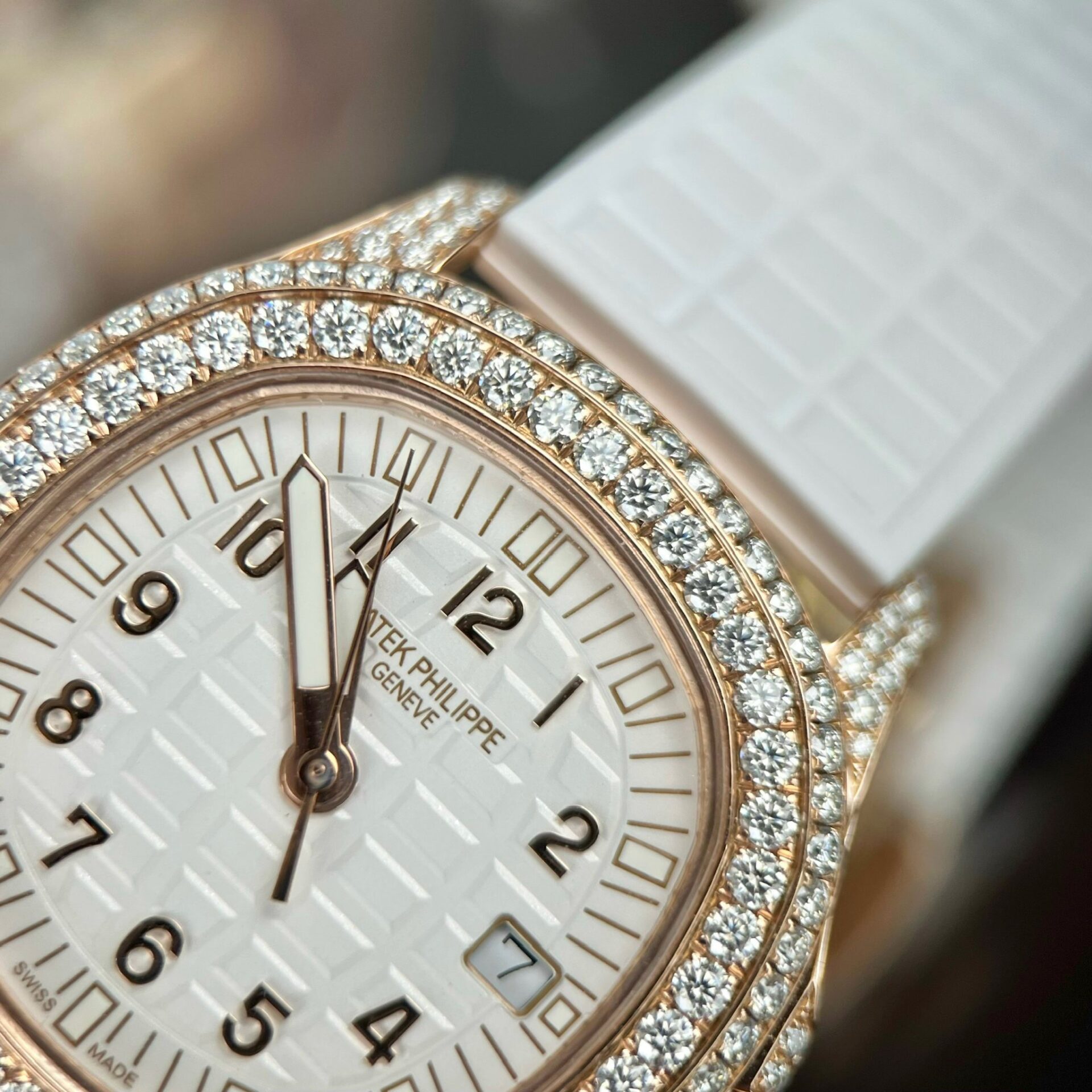 Patek Philippe Aquanaut 5069R With Moissanite Replica Watch PPF 35.2mm - Soul Replicas