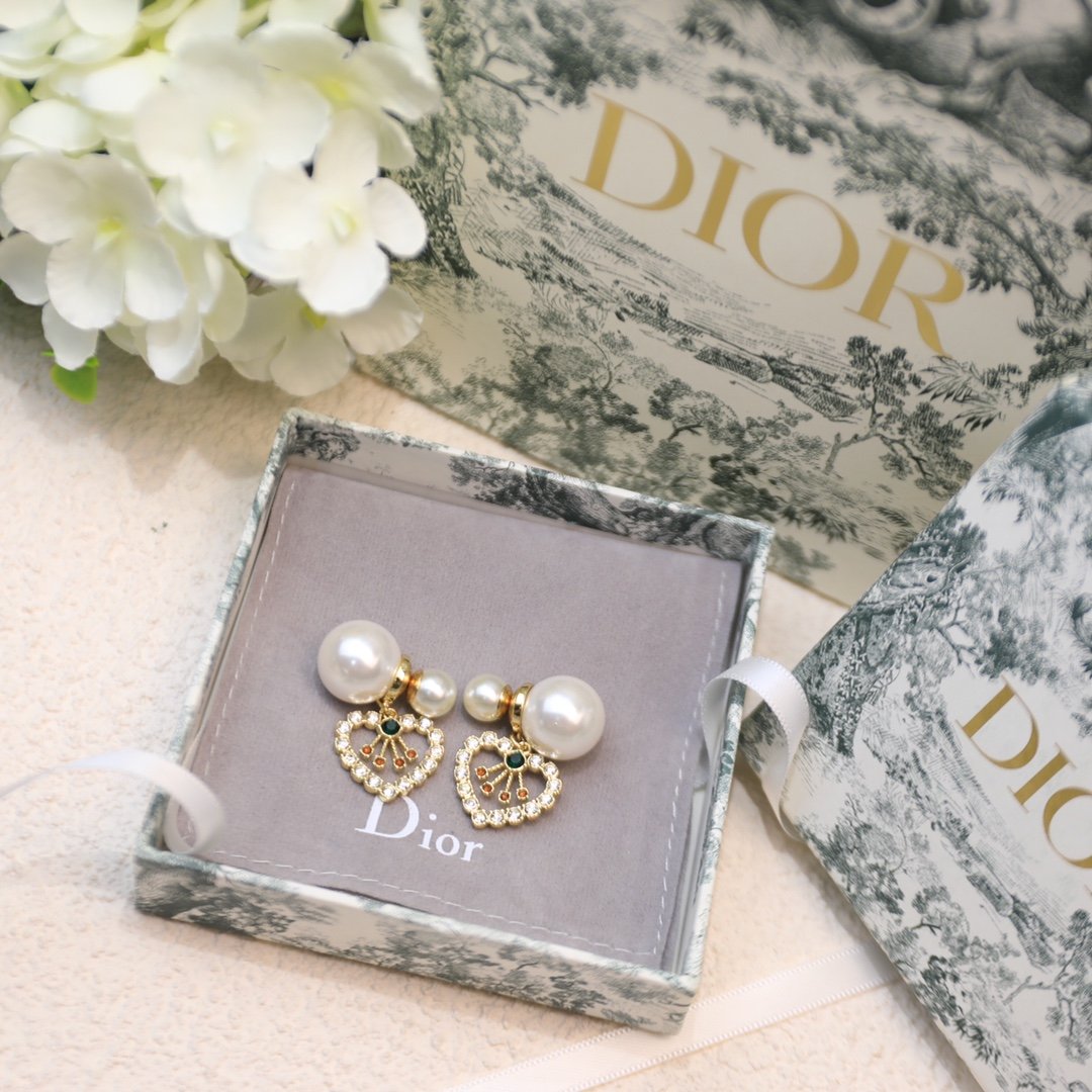 Dior Earrings - Soul Replicas