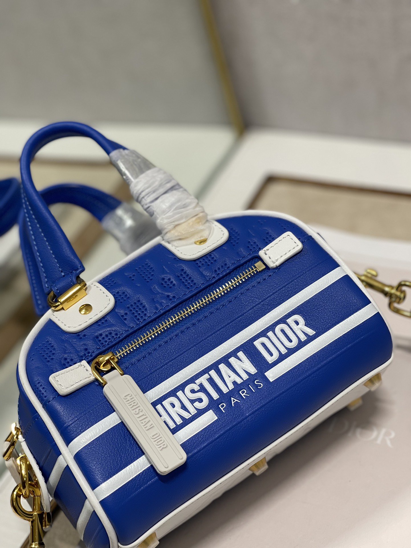 Christian Dior Mini Vibe Zip Bowling Bag. Blue. For Women Women-s Handbags. Bowling Bags. 17cm CD - Soul Replicas