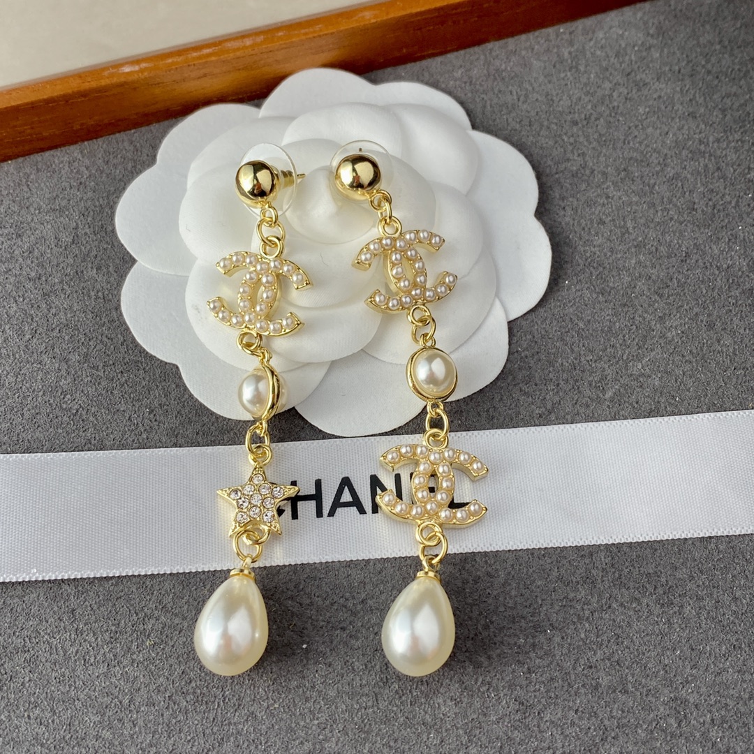Chanel Earrings - Soul Replicas