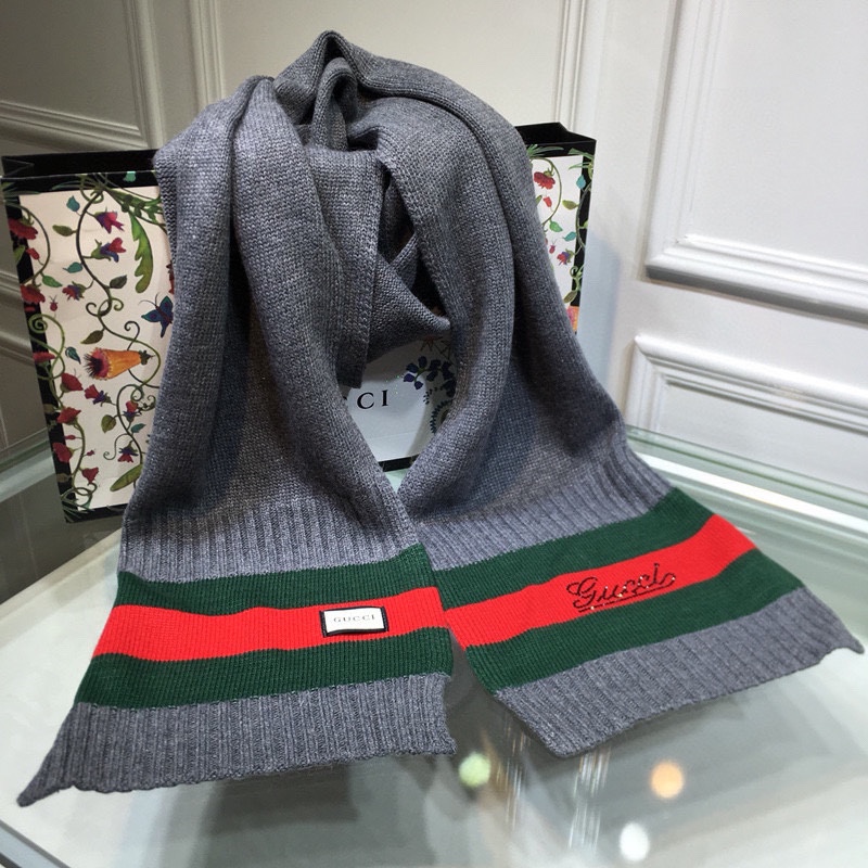 Gucci Beanie & Scarf Set In Grey - Soul Replicas