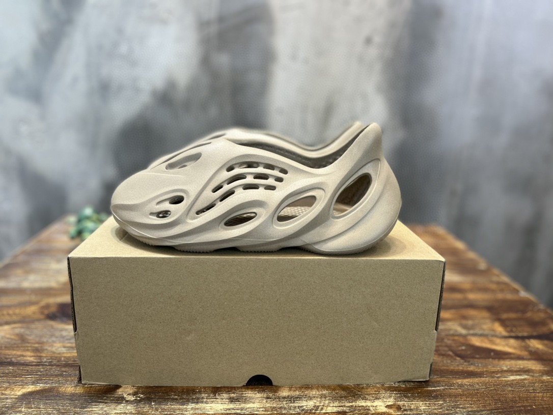 Adidas YZ Foam Runner Stone Sage For Women GX4472 - Soul Replicas