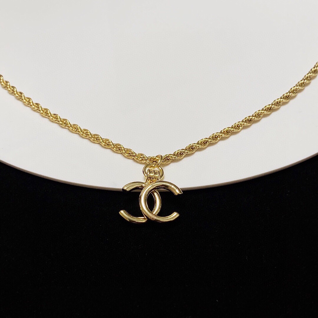Chanel Necklace - Soul Replicas