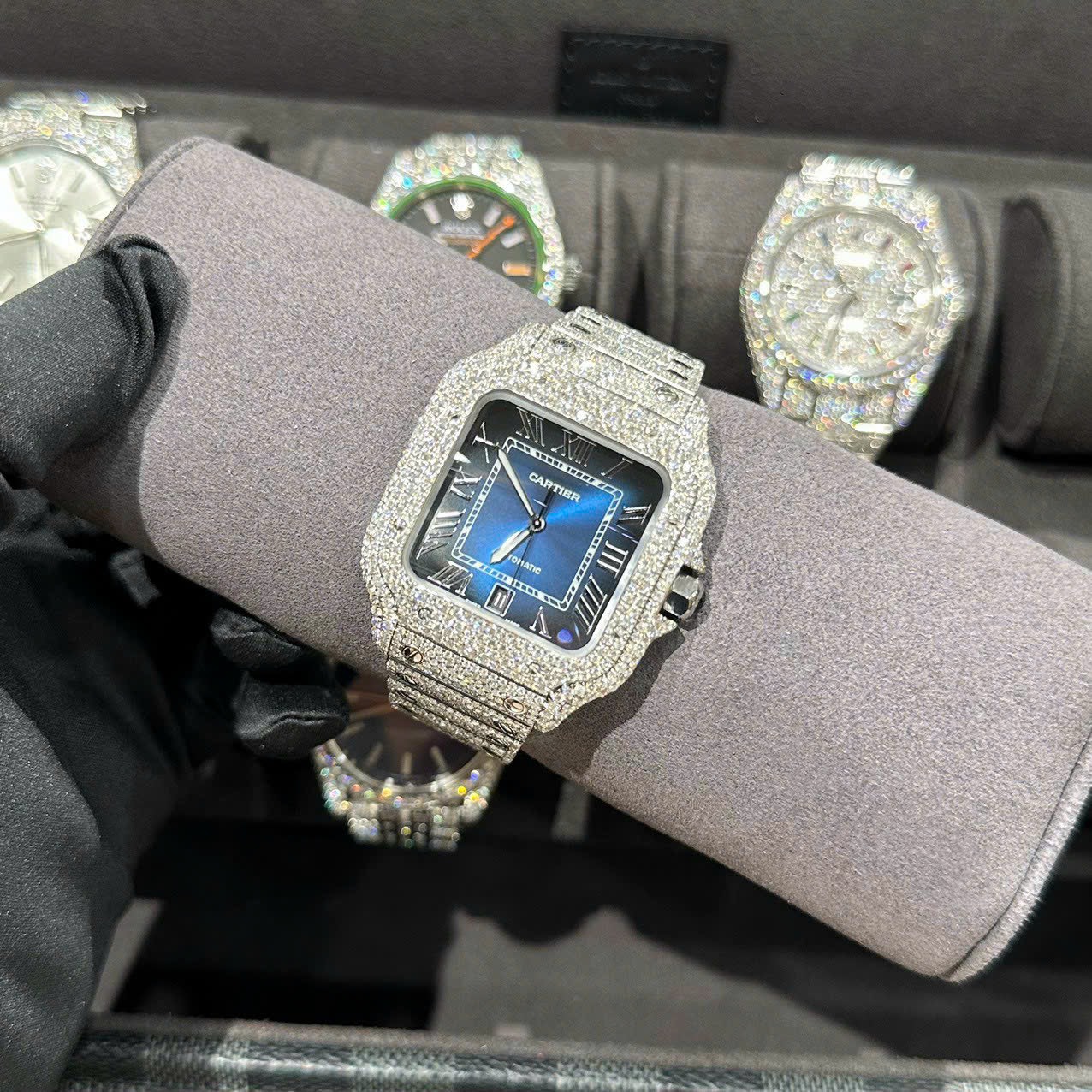 Cartier Santos Best Replica Watch With Full Natural Diamond VVS Blue Dial 39.8mm - Soul Replicas