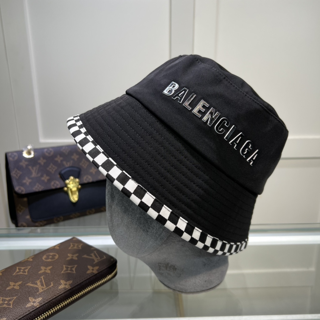 Balenciaga Bucket Hat Black Hat - Soul Replicas