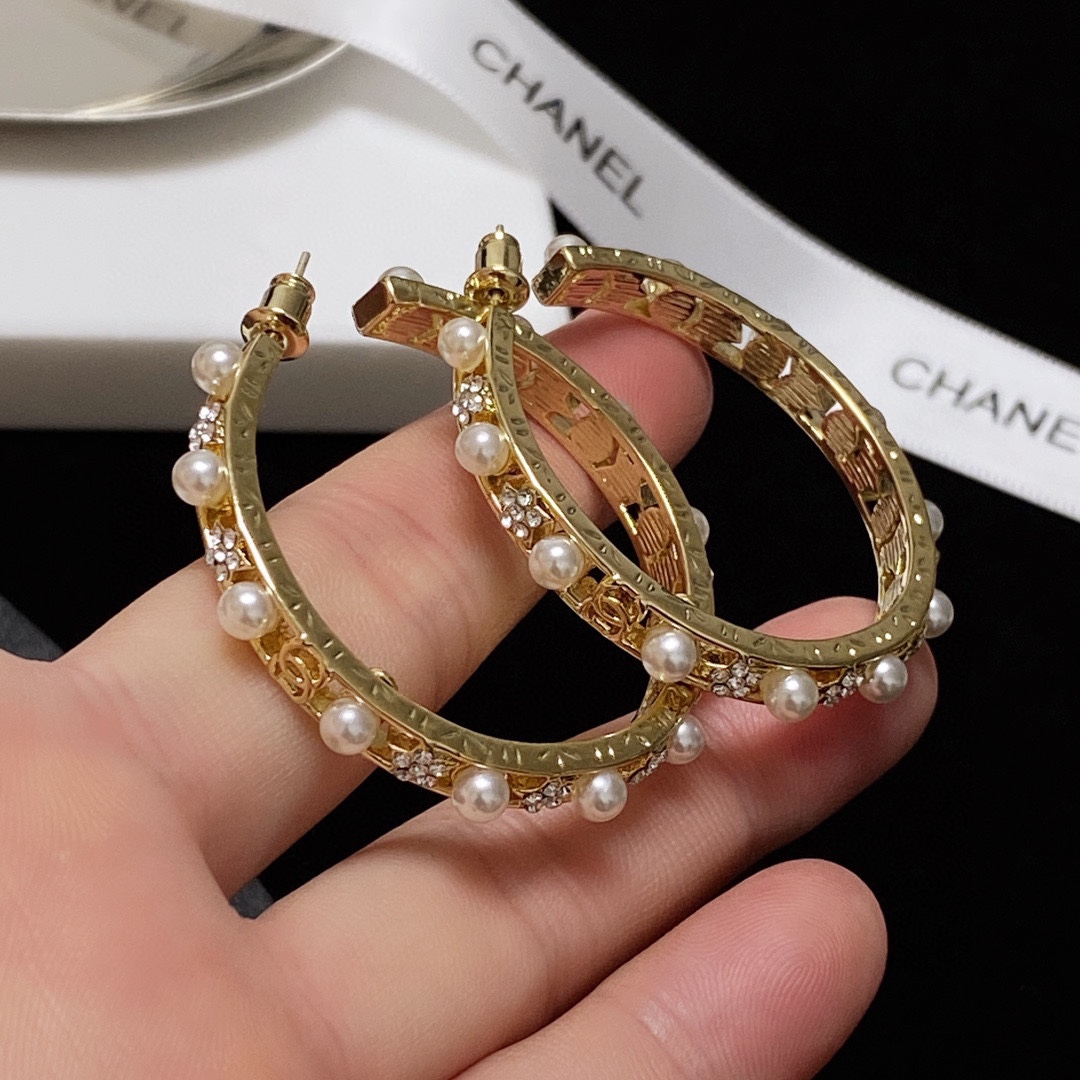 Chanel Earrings - Soul Replicas
