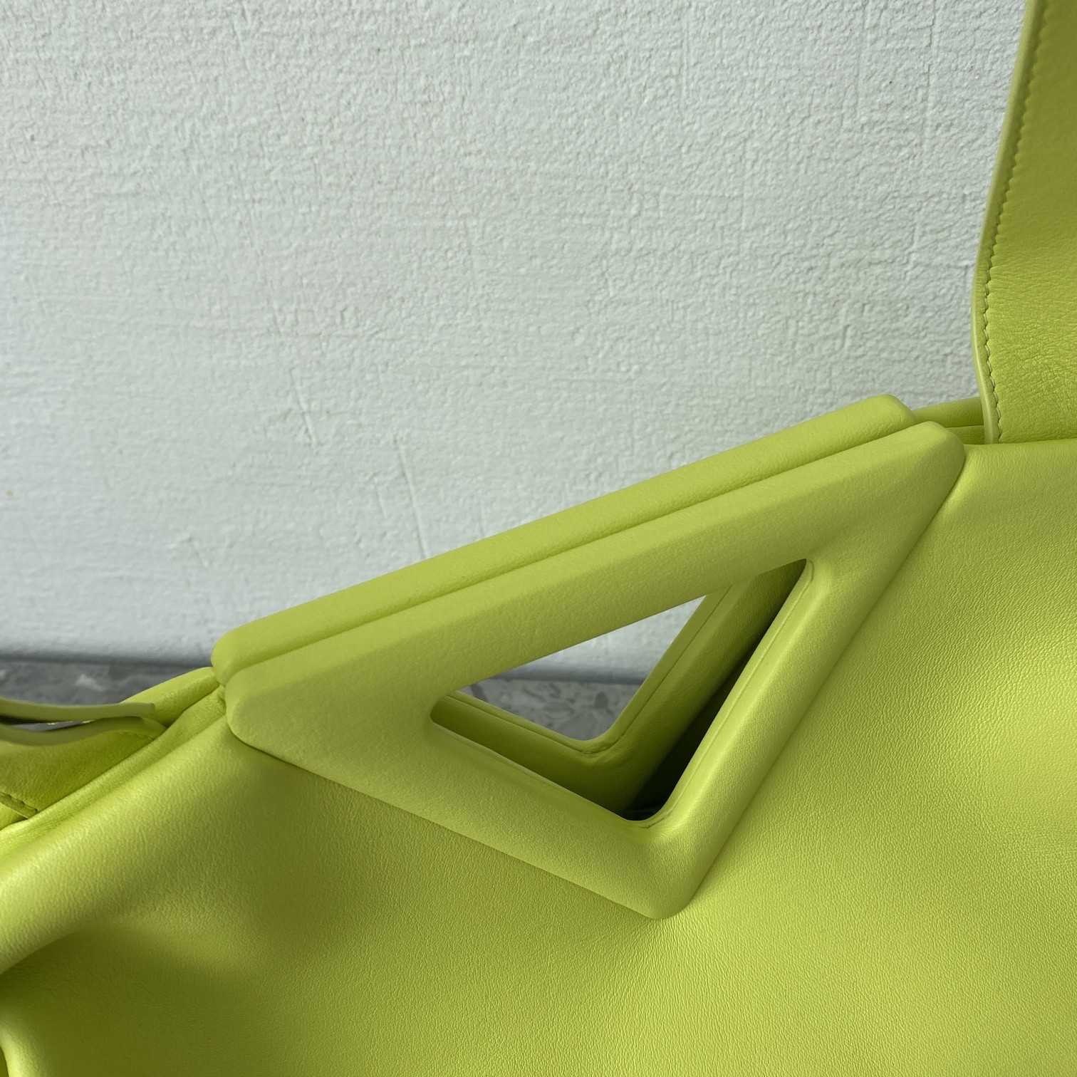 Bottega Veneta Point Light Yellow. For Women. Women's Bags 13.7in/35cm - Soul Replicas