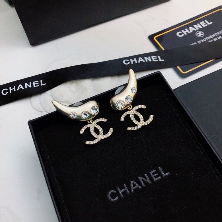 Chanel Earrings - Soul Replicas