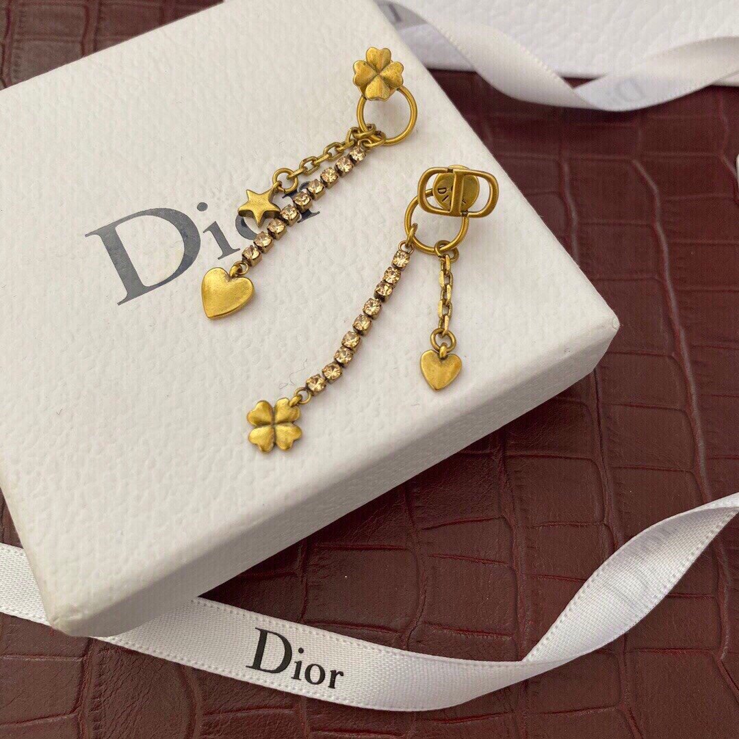 Dior Earrings - Soul Replicas