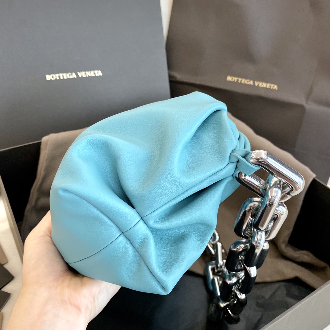 Bottega Veneta Chain Pouch Red. For Women. Women's Bags 12.2in/31cm - Soul Replicas