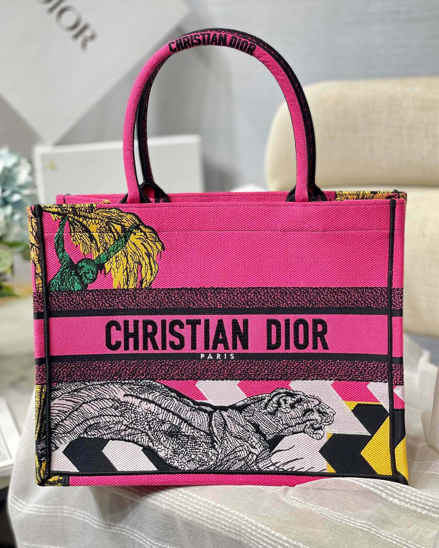 Christian Dior Medium Dior Book Tote Pink. For Women. Women's Handbags 14in/36cm CD - Soul Replicas