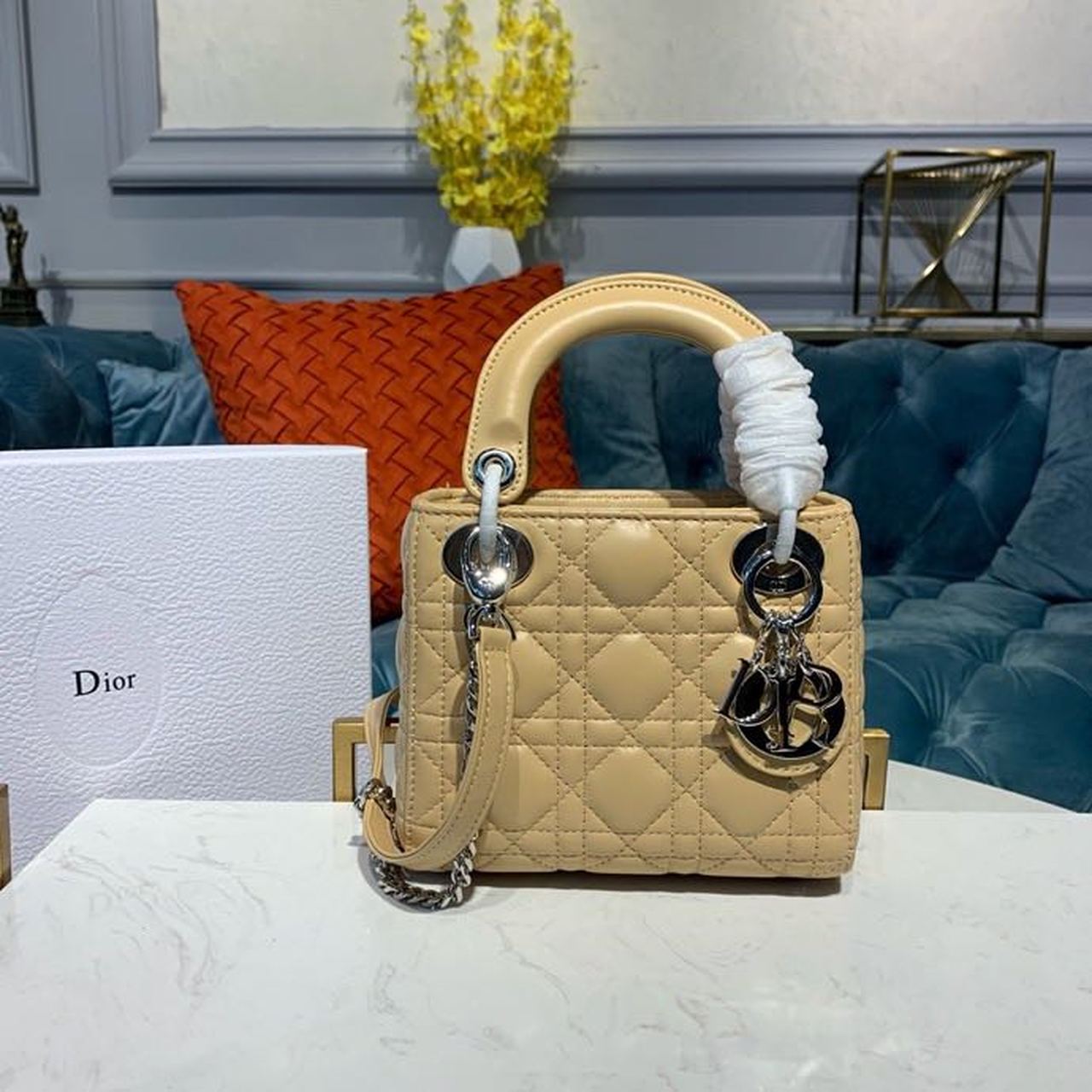 Christian Dior Mini Lady Dior Bag with Chain Silver Hardware Spring/Summer Collection. Beige. For Women Women's Handbags. 18cm CD - Soul Replicas