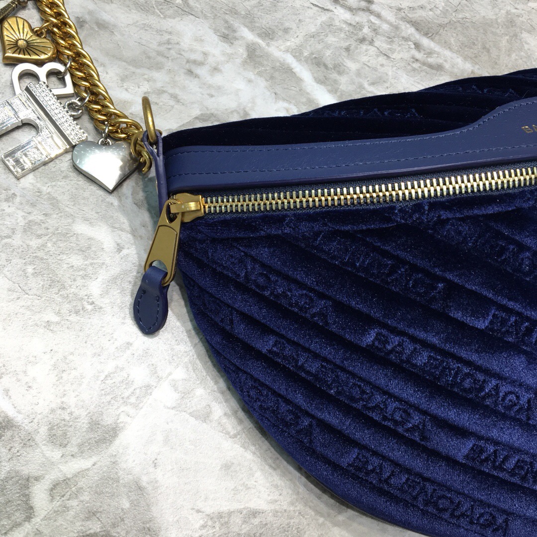 Balenciaga Souvenir XXS Belt Bag In Dark Blue. For Women. Women-s Bags 11.8in/30cm - Soul Replicas