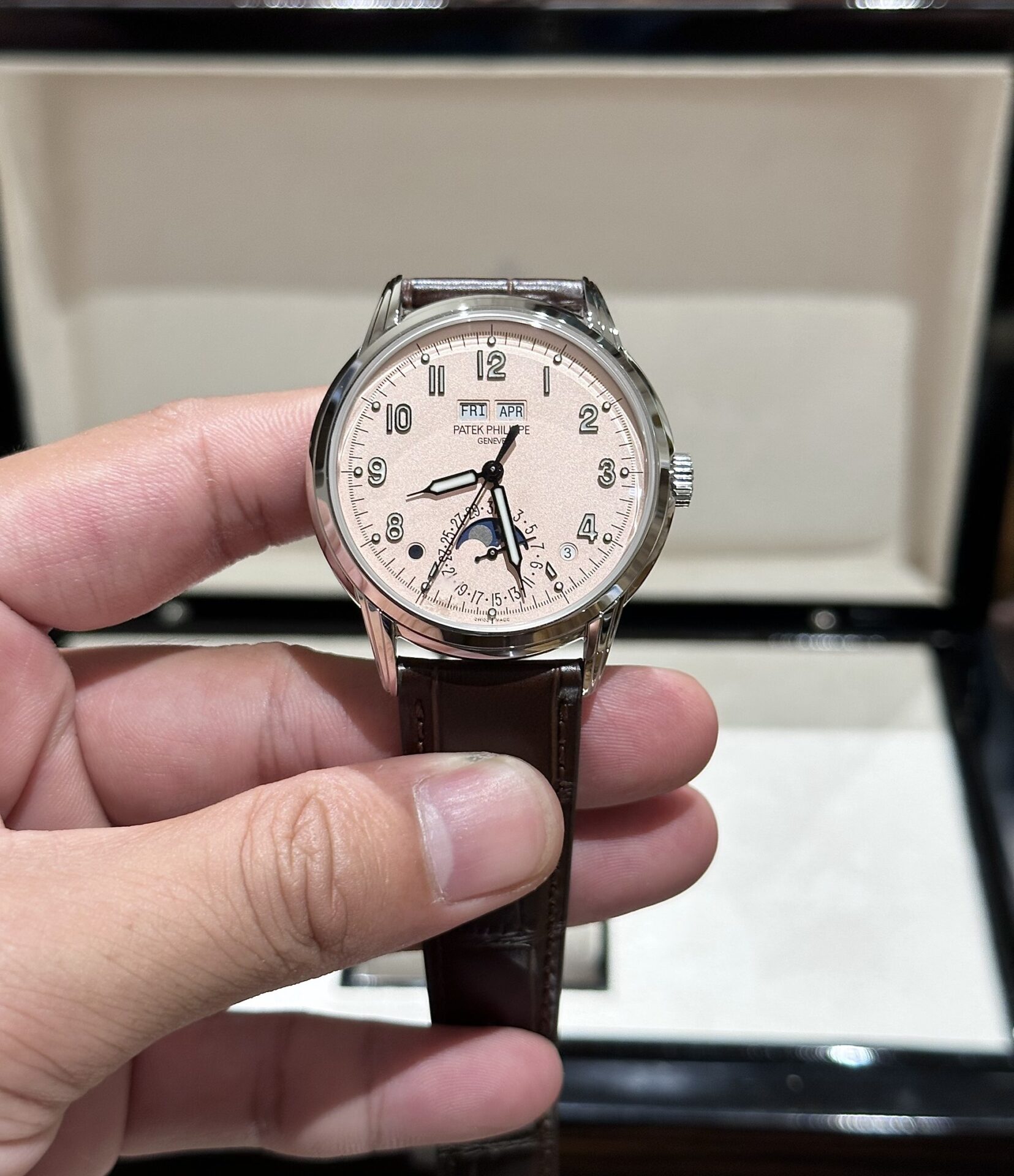 Patek Philippe Replica Watch Complications 5320G Pink Dial GRF 40mm - Soul Replicas