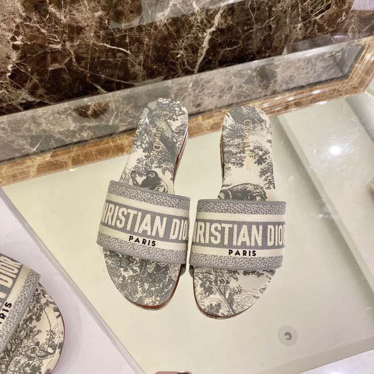 Christian Dior Dway Slide Gray Toile De Jouy Embroidered Cotton Gray For Women CD KCQ209TJE_S21G - Soul Replicas