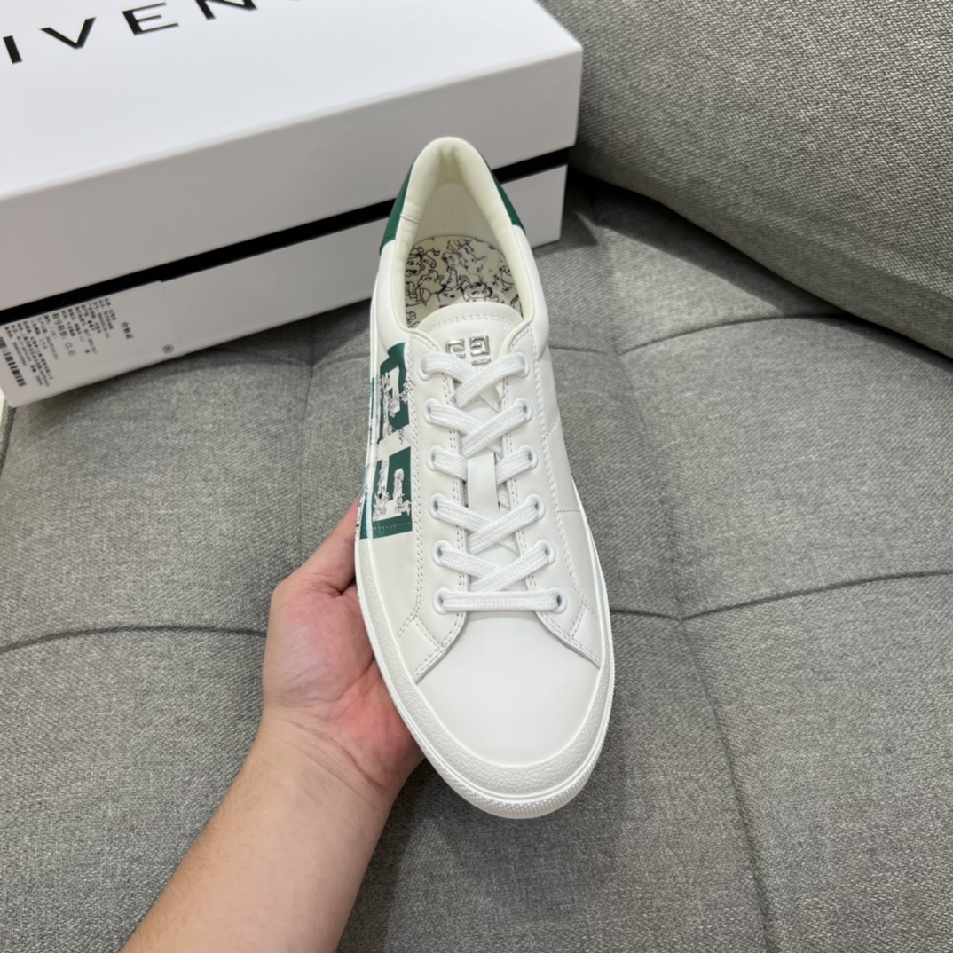 Givenchy City Sport 101 Dalmatians Sneakers Green For Men GVC - Soul Replicas