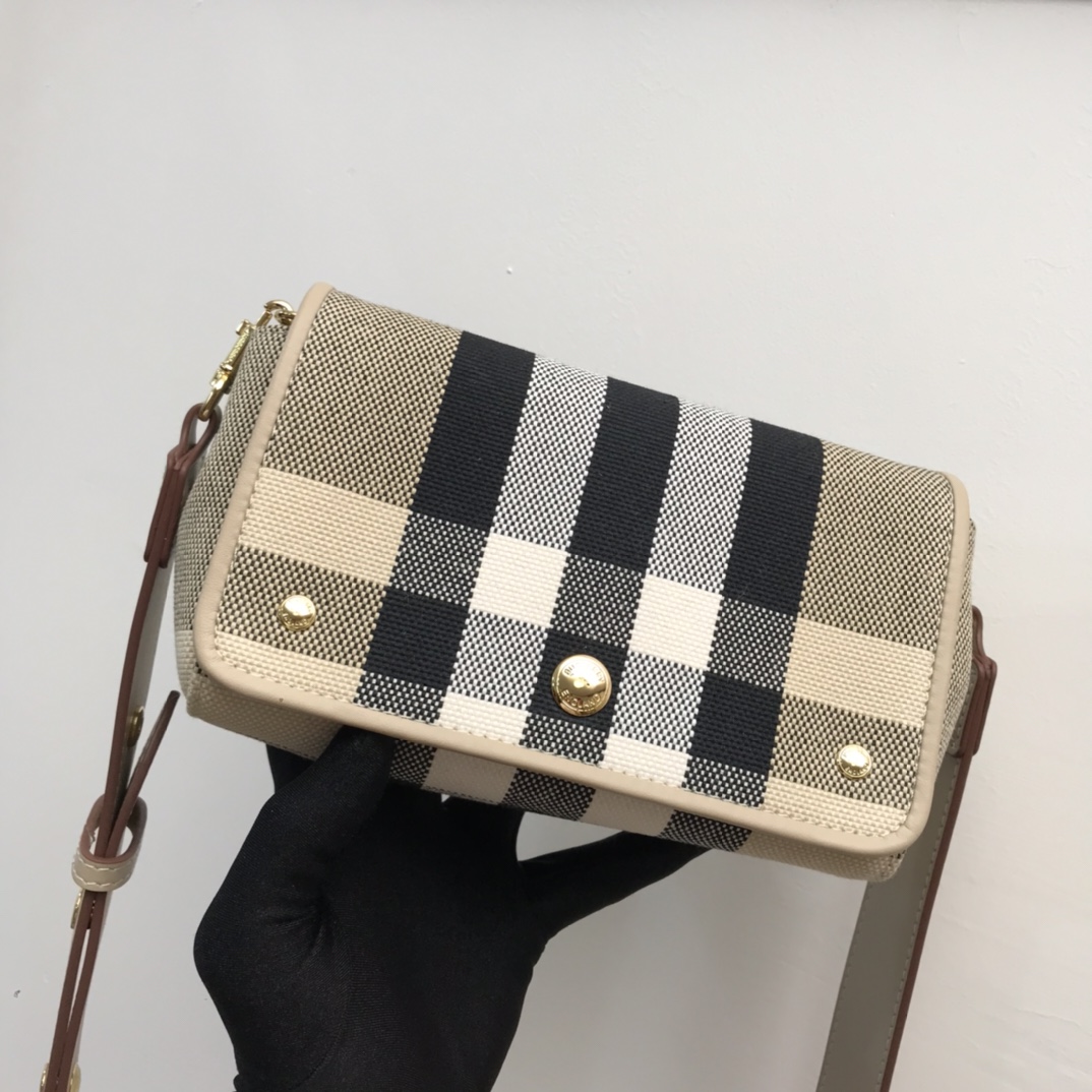 Burberry Vintage Check And Small Crossbody Bag For Women. Women-s Bags 7.1in/18cm - Soul Replicas