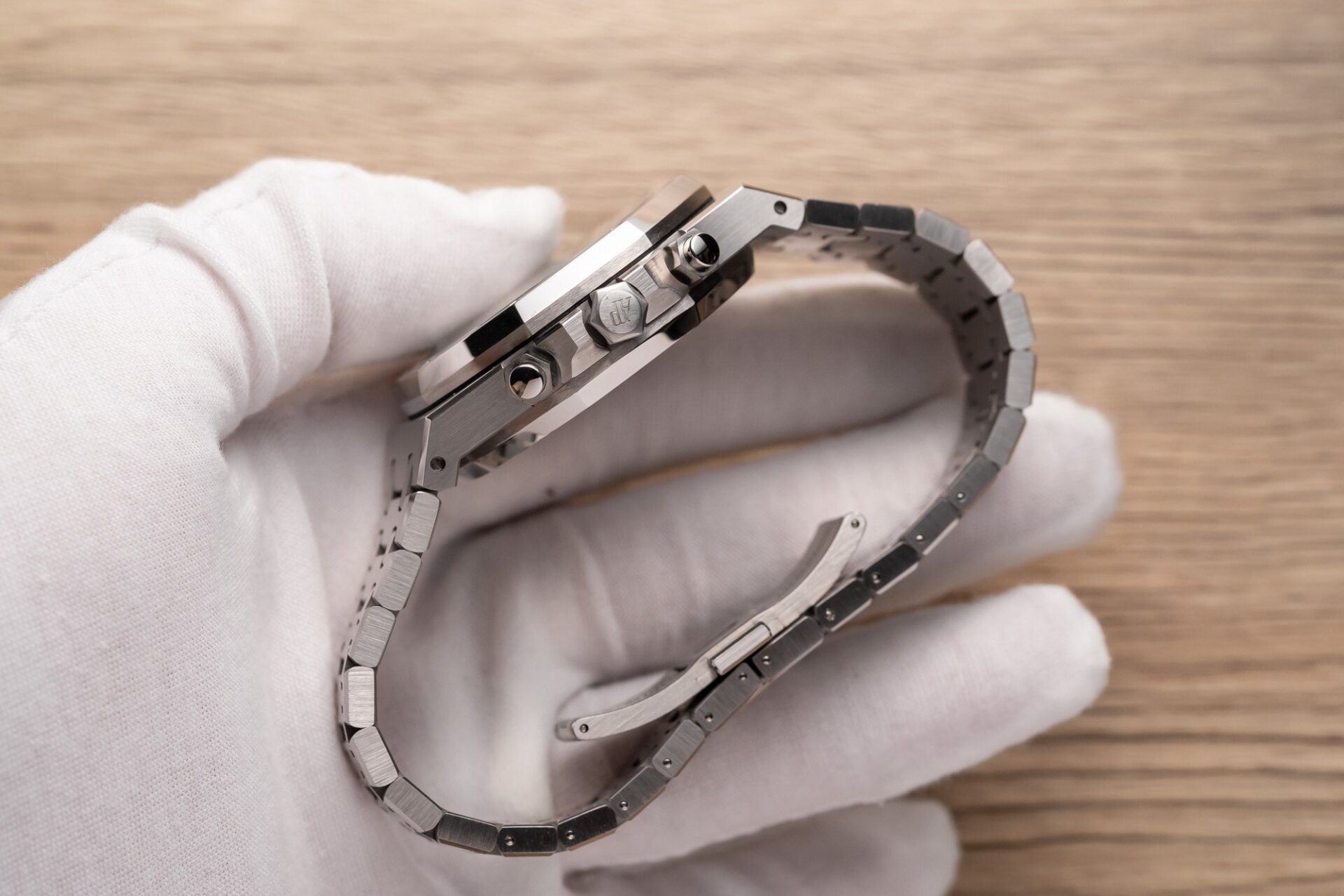 Audemars Piguet Royal Oak 26331ST Replica Watch Black Dial 41mm - Soul Replicas