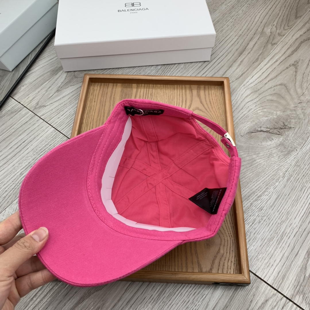 Balenciaga Diagonal Cap In Pink - Soul Replicas