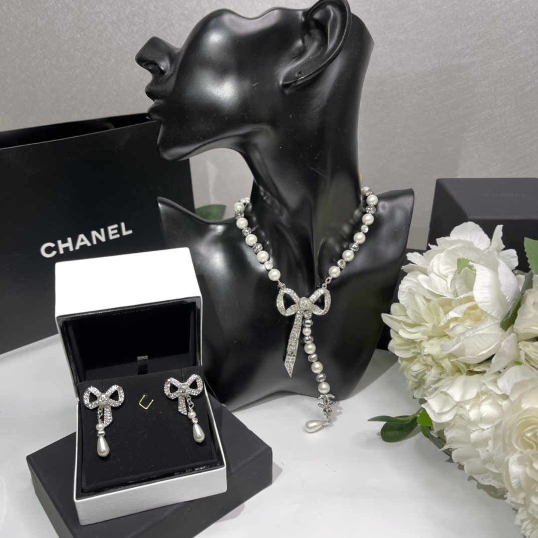 Chanel Earrings - Soul Replicas