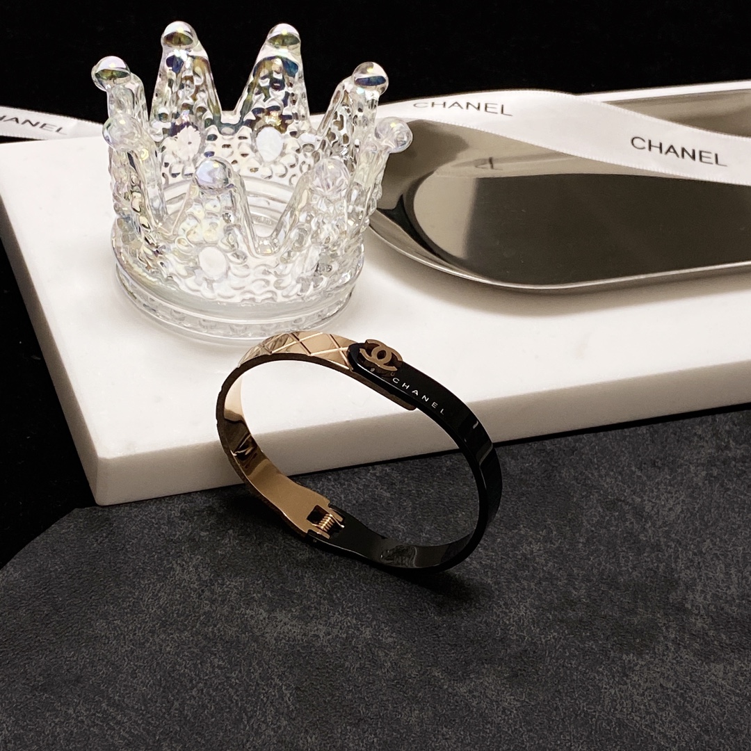 Chanel Bracelet - Soul Replicas