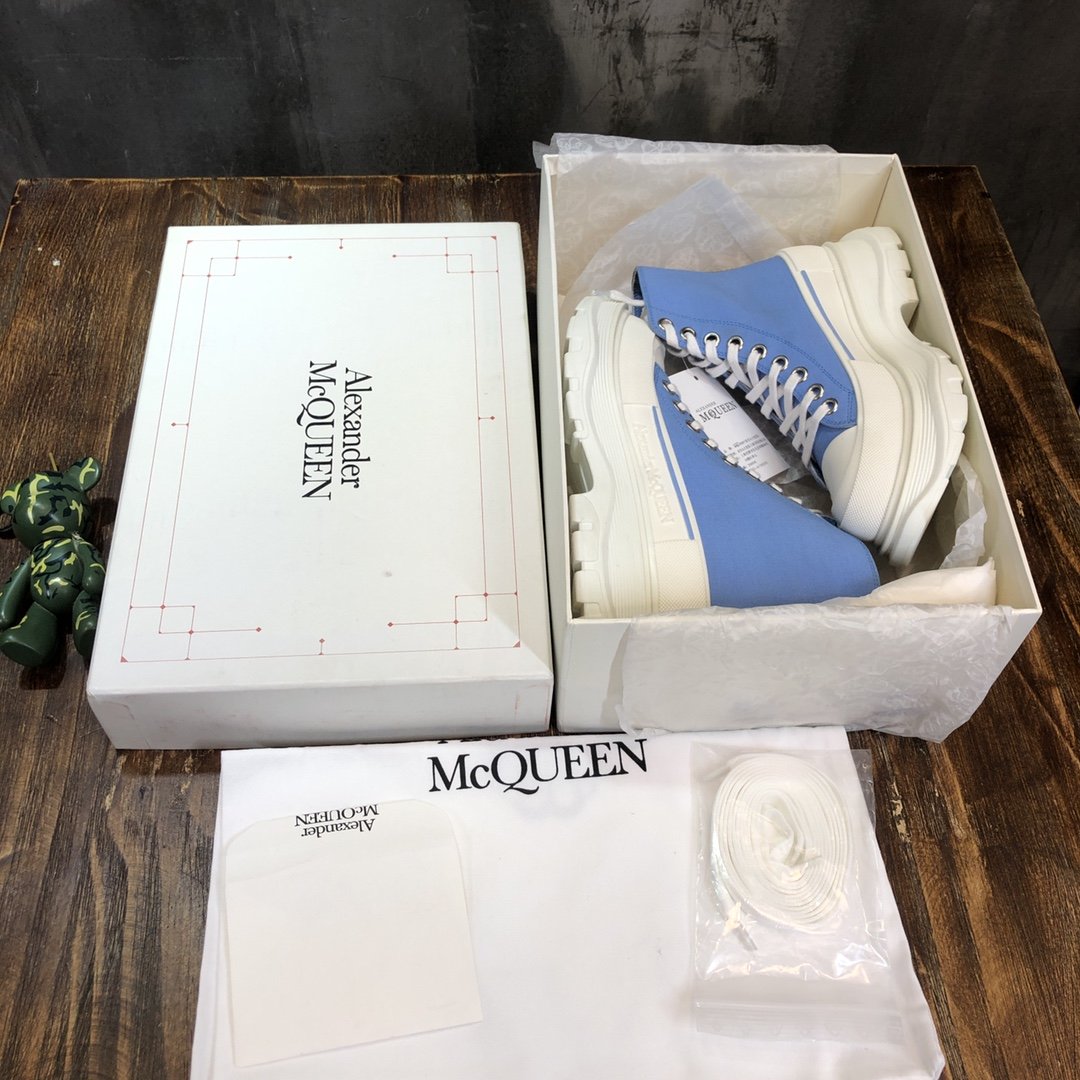 Alexander McQueen Tread Slick Boot Cotton Blue For Women - Soul Replicas