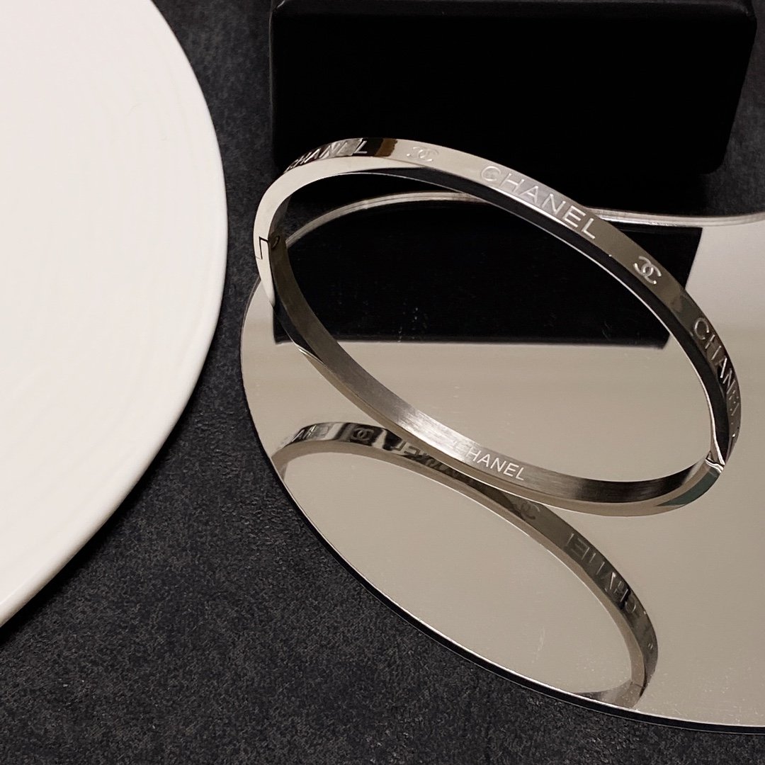 Chanel Bracelet - Soul Replicas