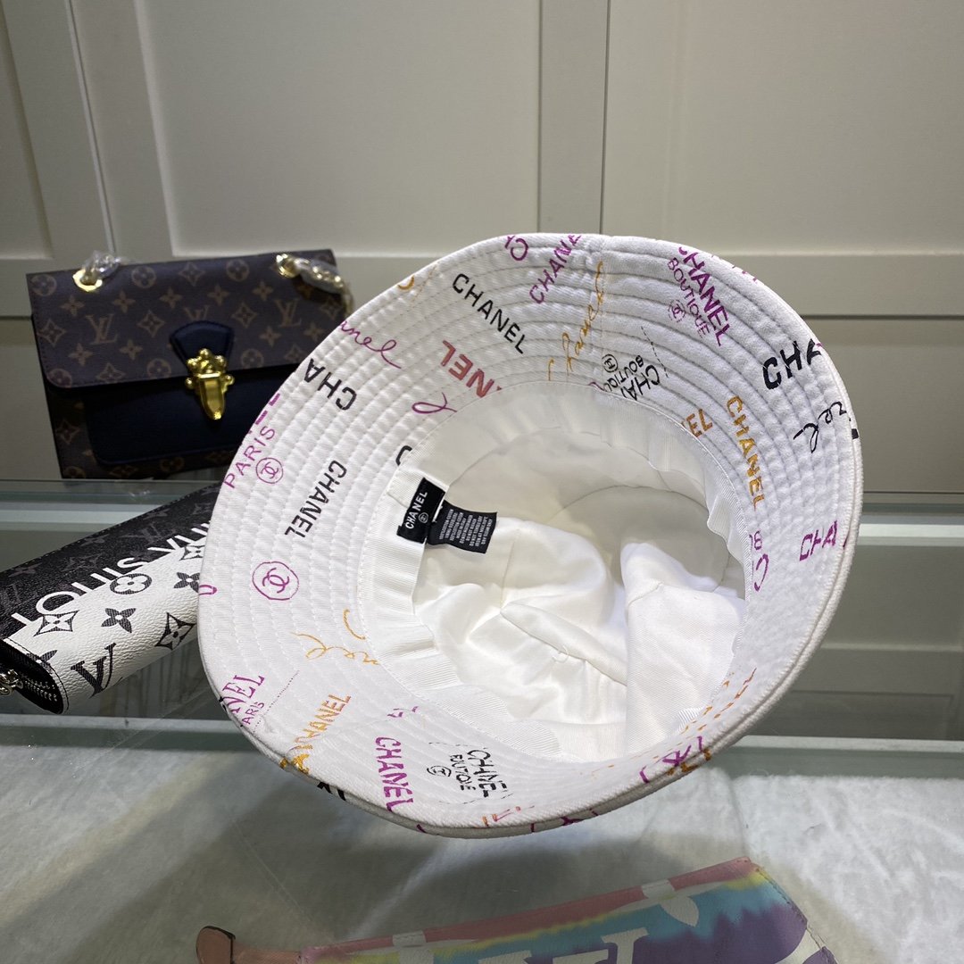 Chanel Cloche Hat White Chanel Hat - Soul Replicas