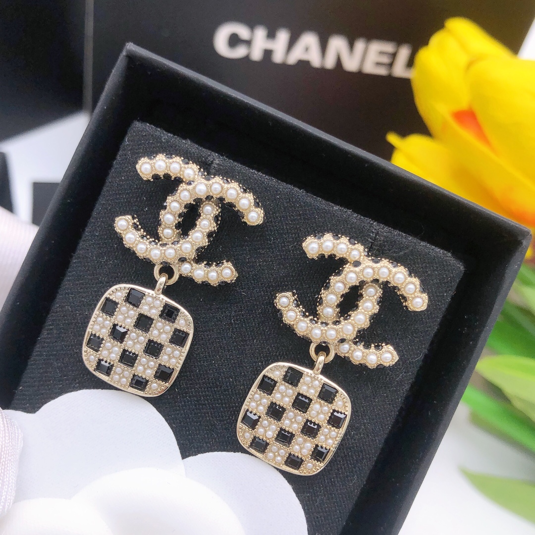 Chanel Earrings - Soul Replicas