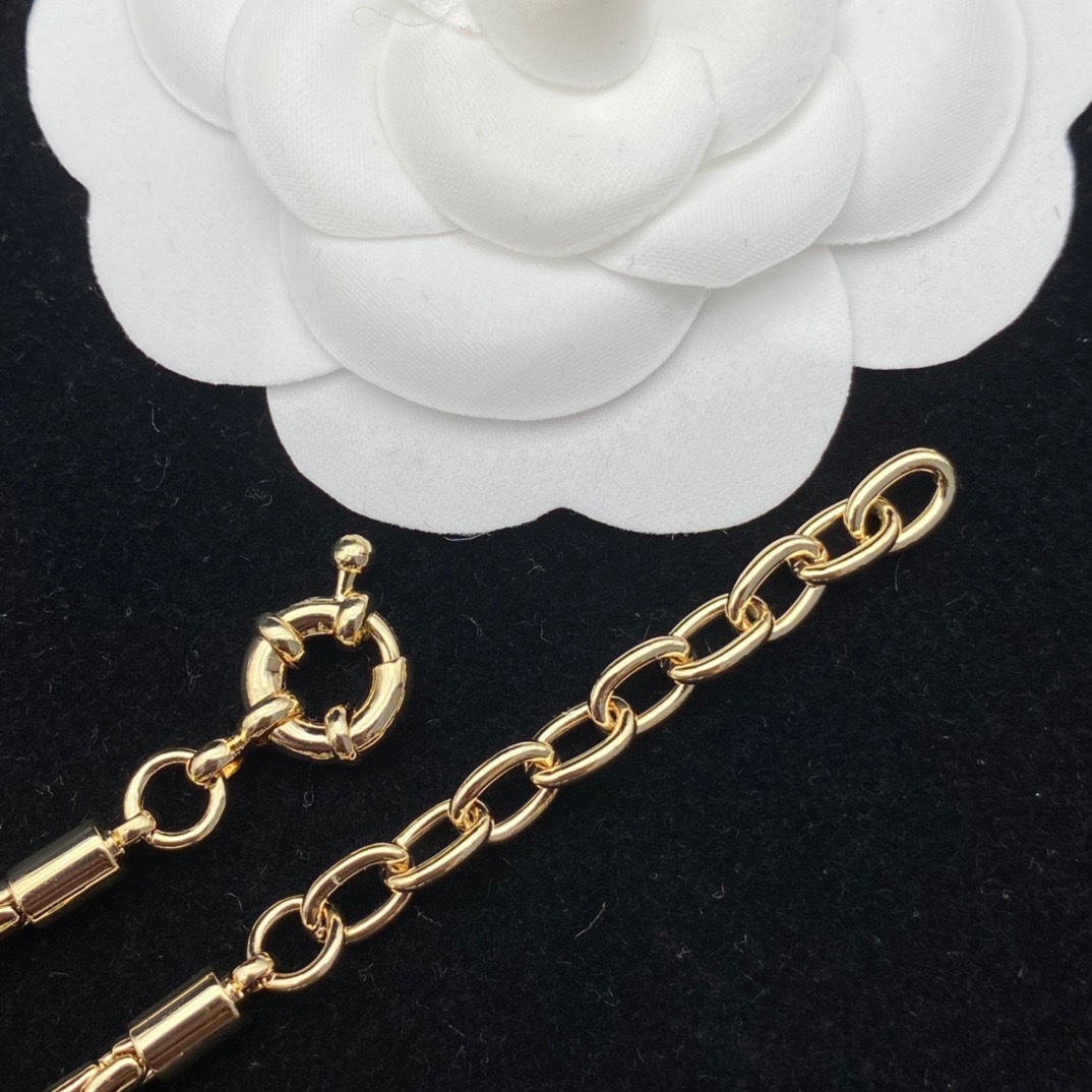 Chanel Necklace - Soul Replicas