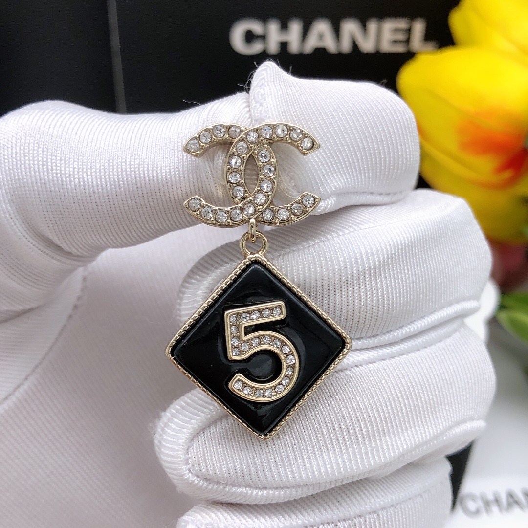 Chanel Earrings - Soul Replicas
