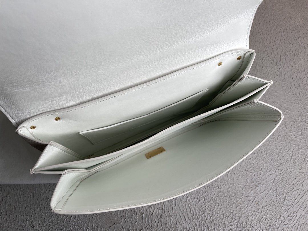 Bottega Veneta Mount White. For Women. Women's Bags 10.6in/27cm - Soul Replicas